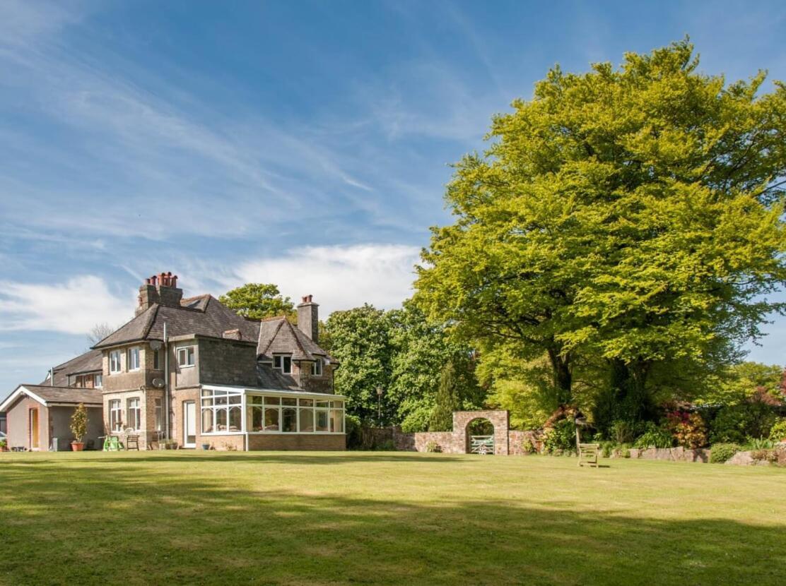 Knole Farm Bed & Breakfast Окхамптън Екстериор снимка