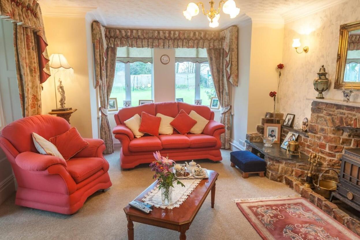 Knole Farm Bed & Breakfast Окхамптън Екстериор снимка